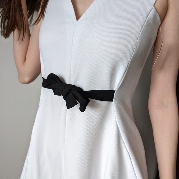 White New With Tags Simons Dress - Picture 4 of 4